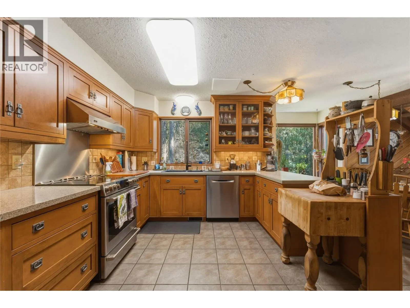 8257 Rogers Road