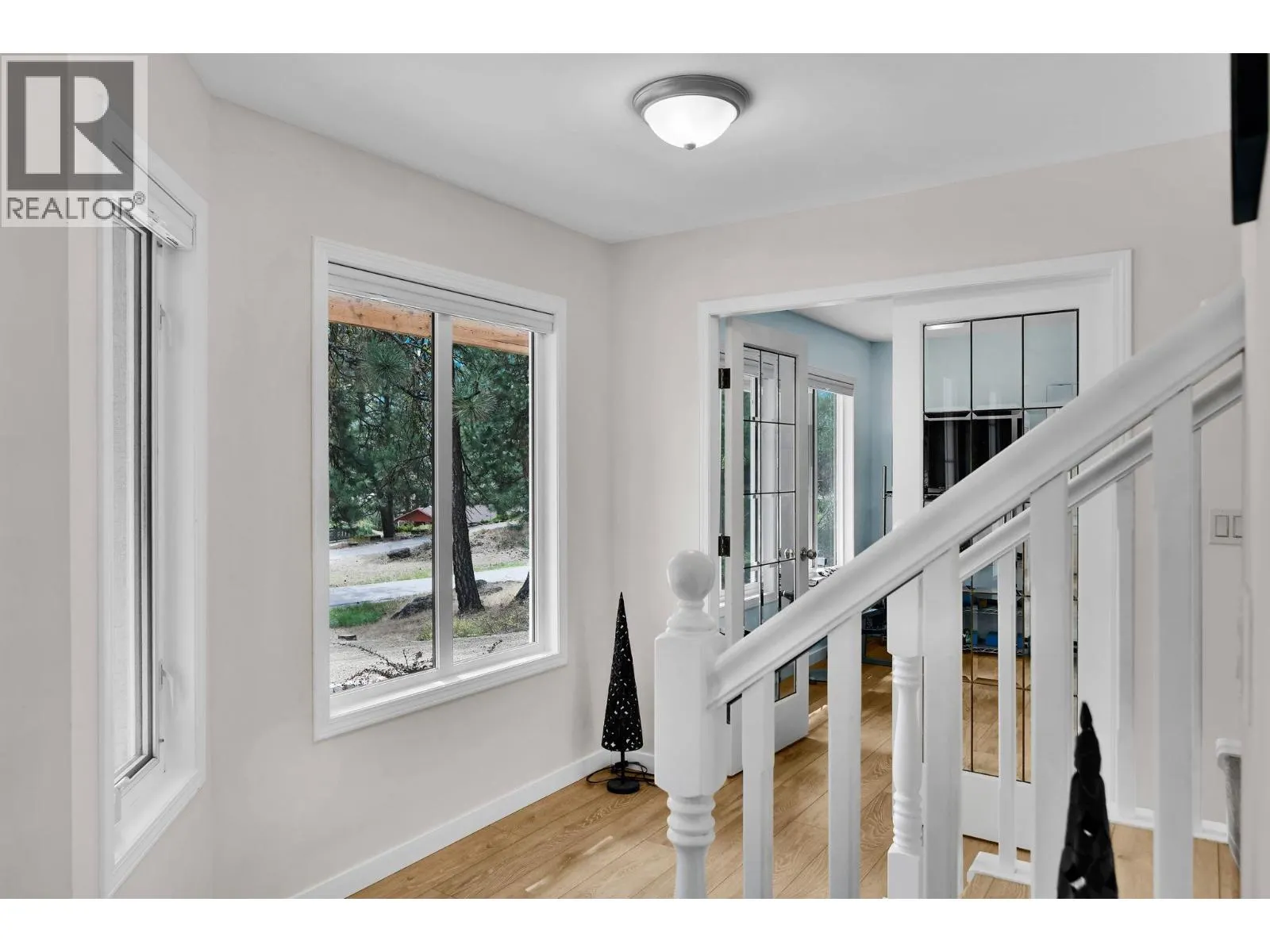 115 Par Boulevard