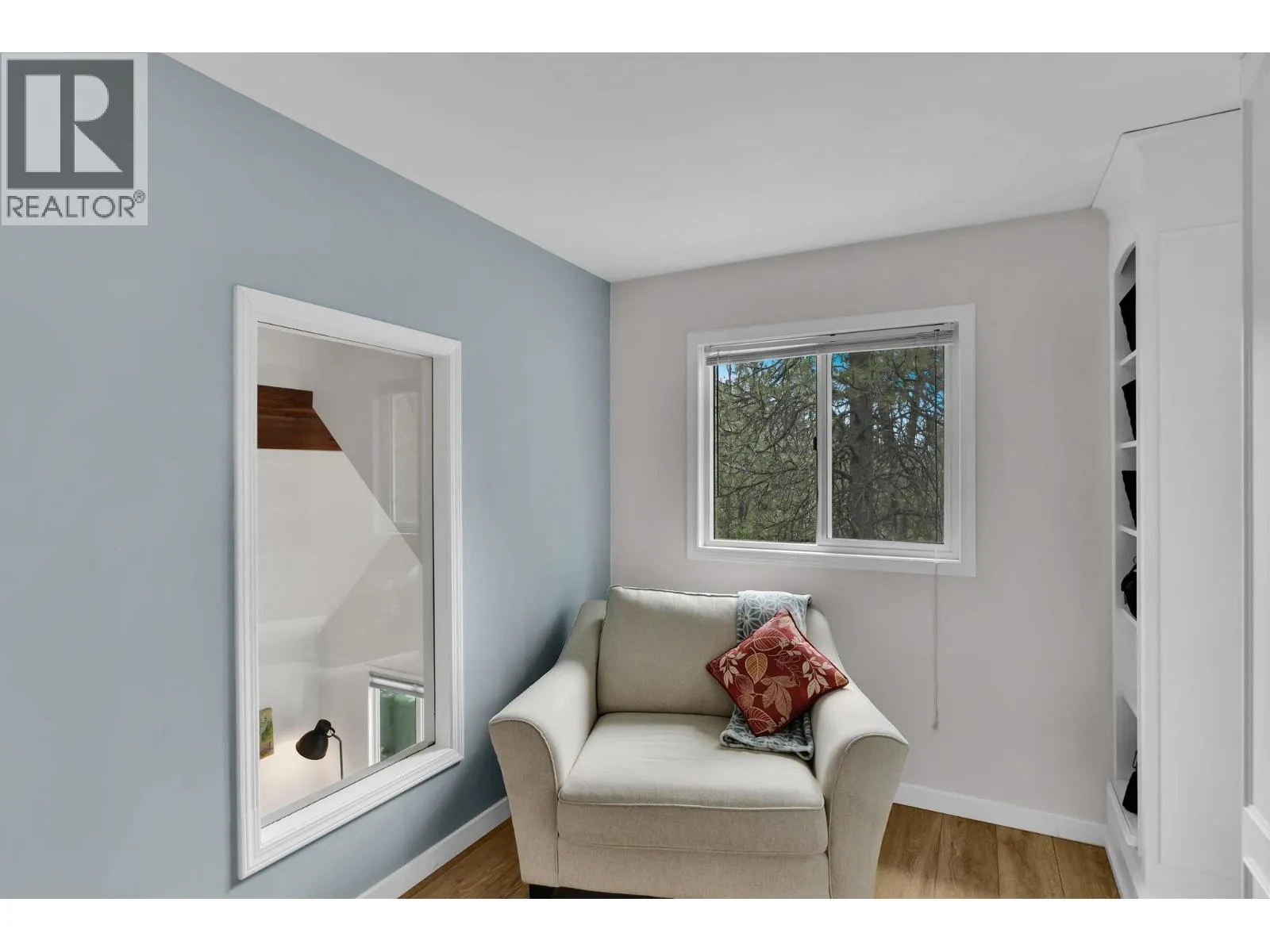115 Par Boulevard