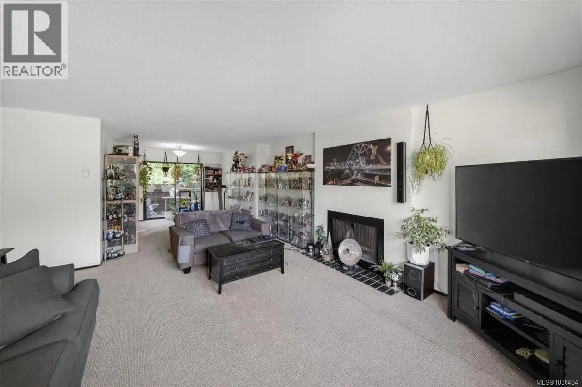 891 Admirals Rd