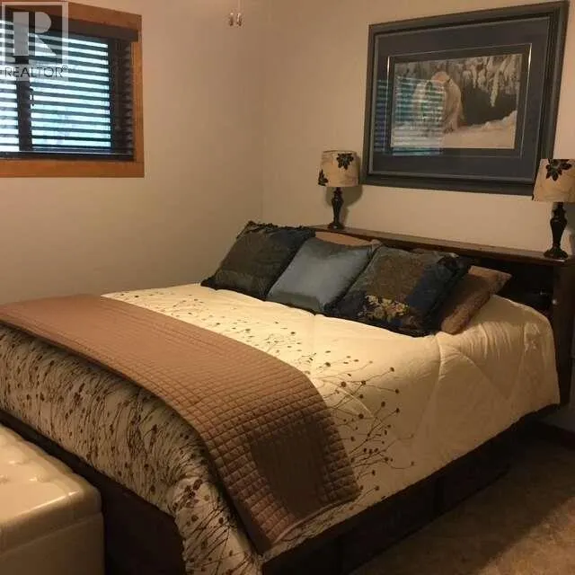 7429 Sunnybrae Canoe Point Road Unit# 22