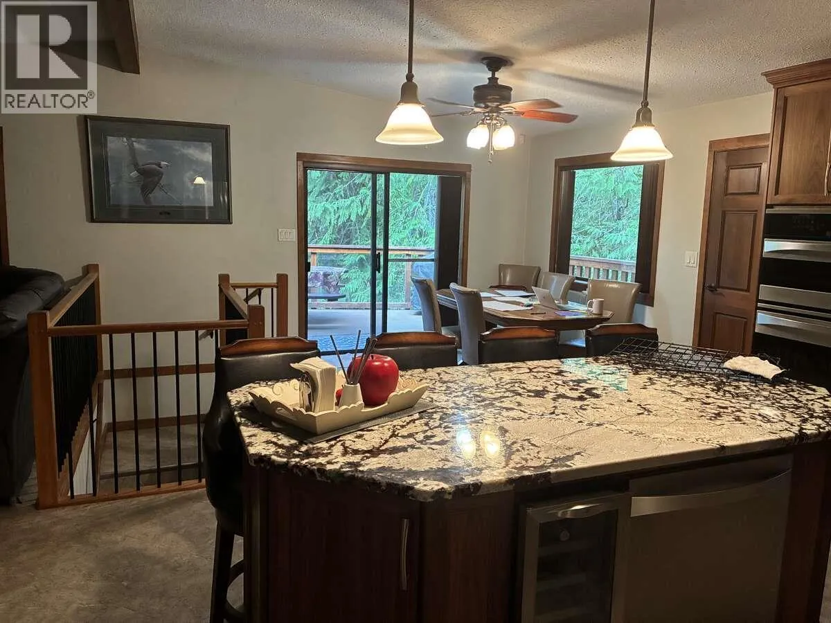 7429 Sunnybrae Canoe Point Road Unit# 22