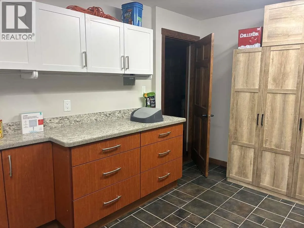 7429 Sunnybrae Canoe Point Road Unit# 22