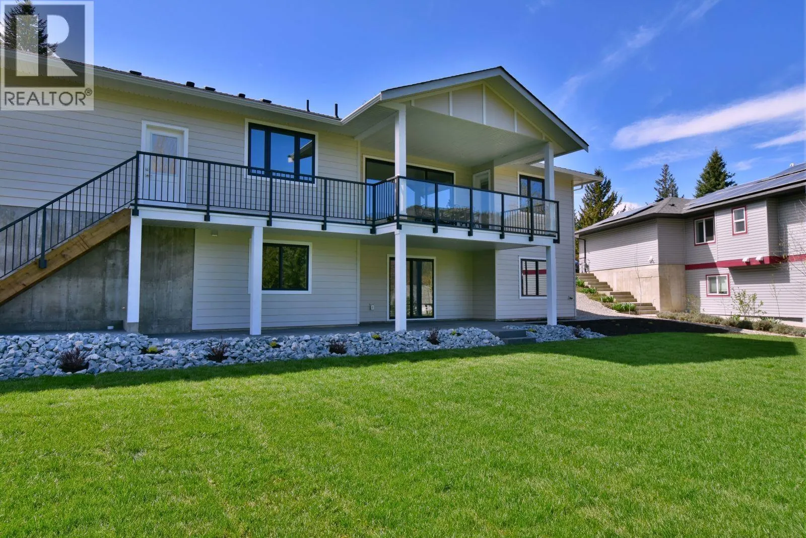 2799 Mountview Drive
