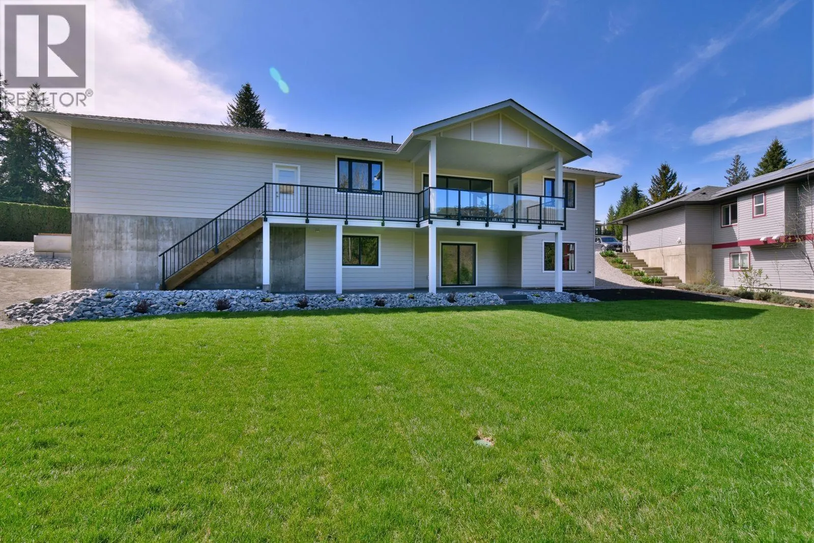 2799 Mountview Drive