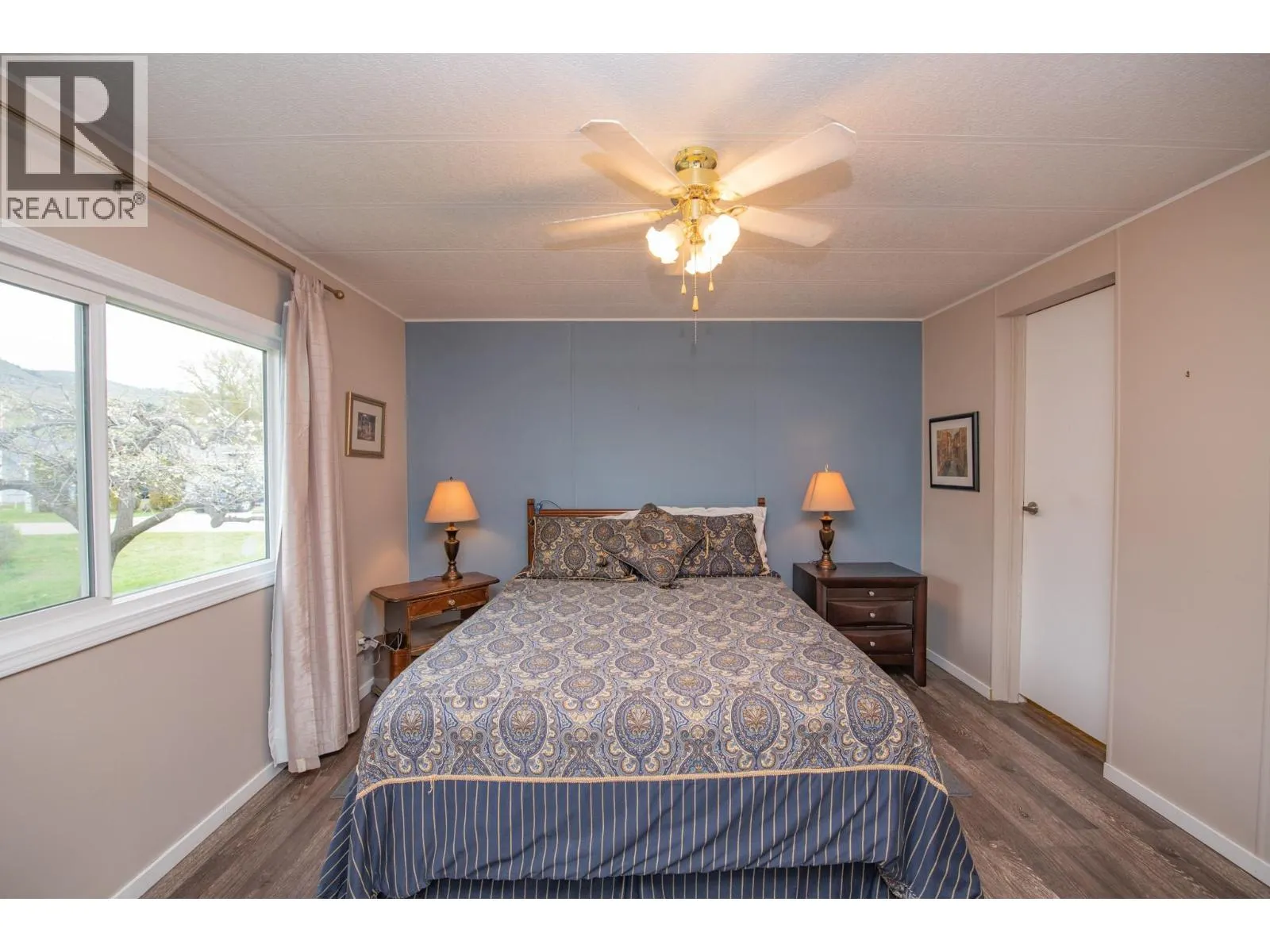 2727 Lakeshore Road Unit# 48