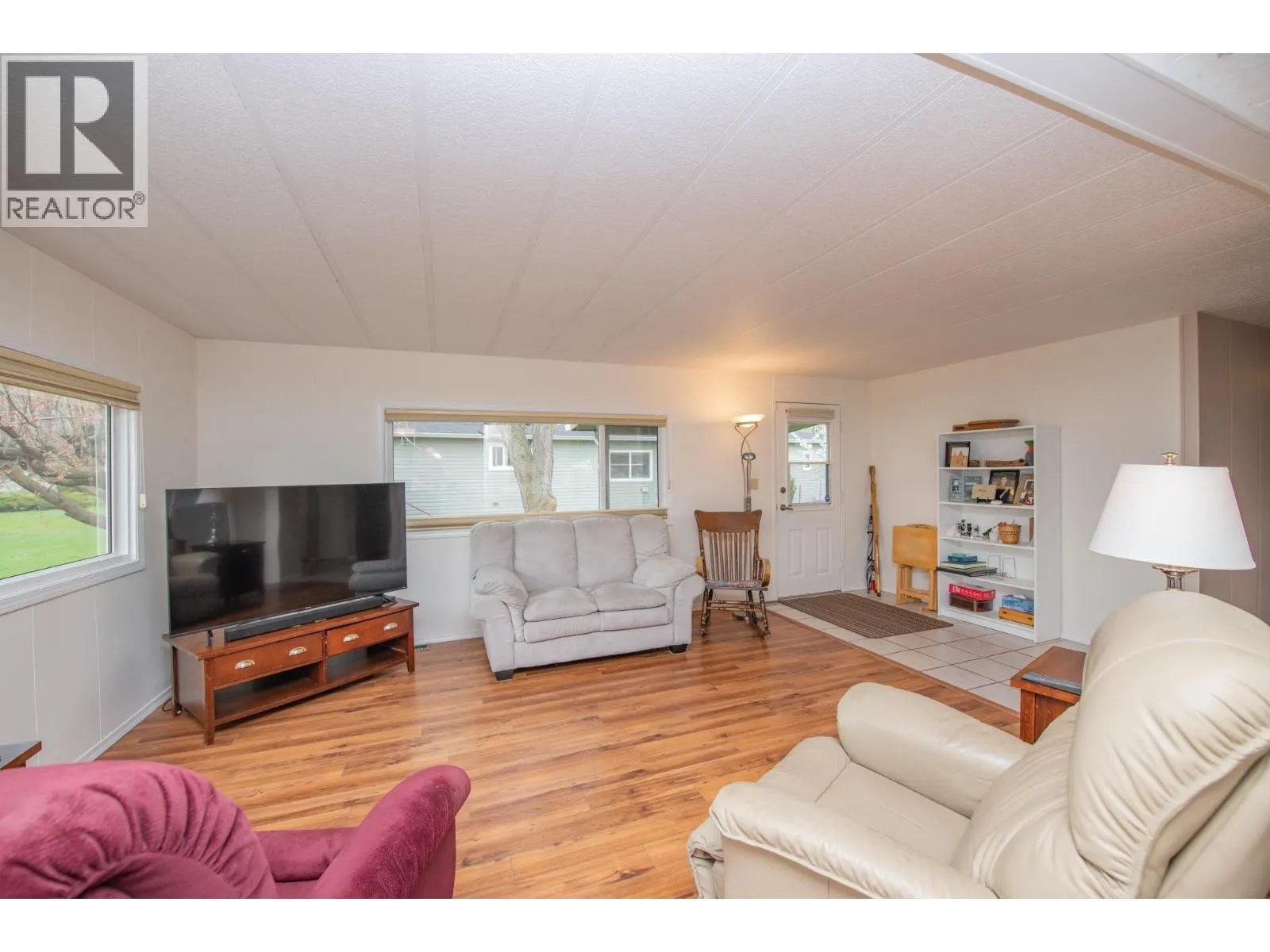 2727 Lakeshore Road Unit# 48