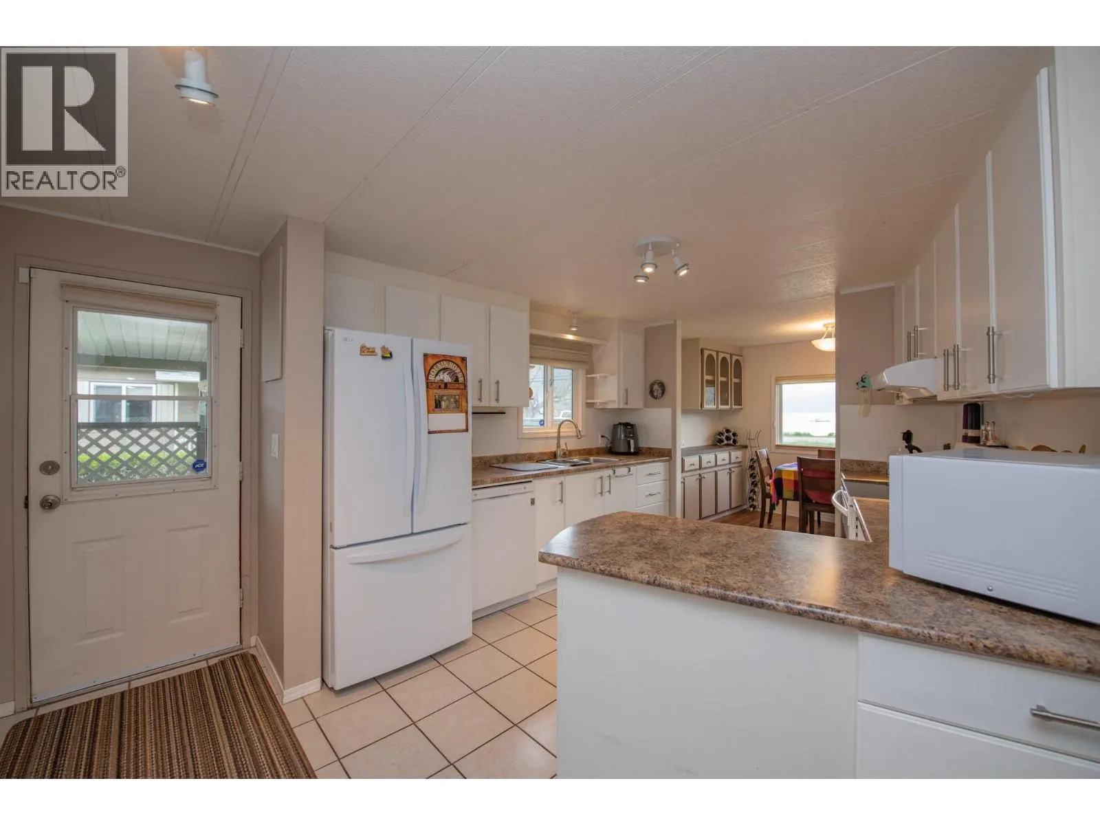 2727 Lakeshore Road Unit# 48