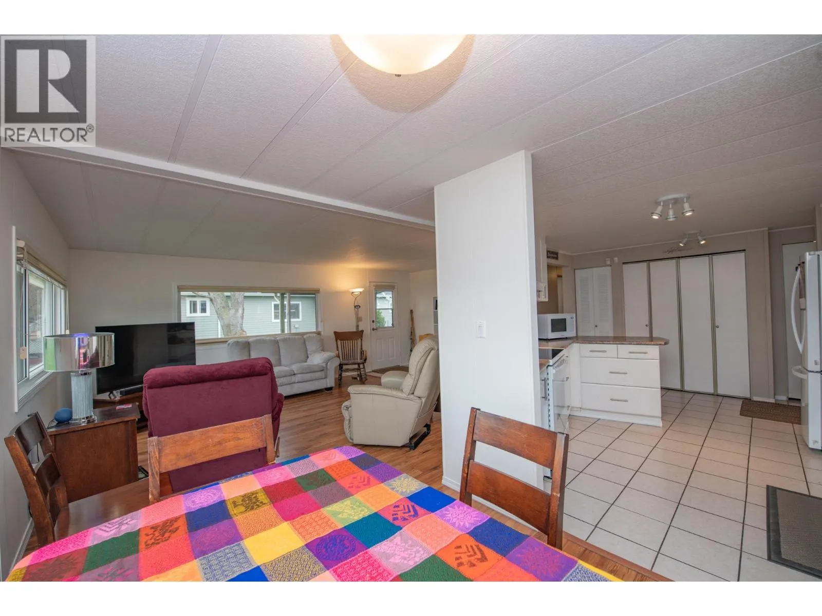 2727 Lakeshore Road Unit# 48