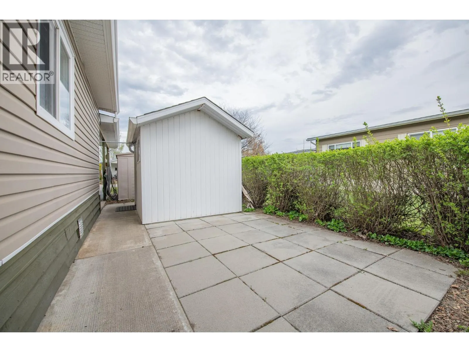 2727 Lakeshore Road Unit# 48
