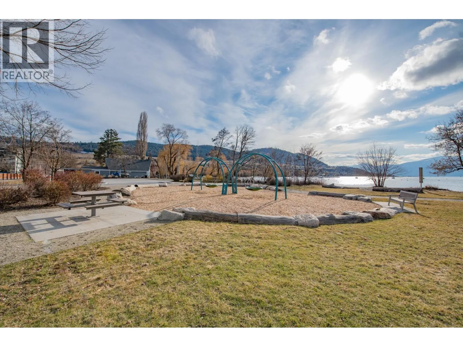 2727 Lakeshore Road Unit# 48