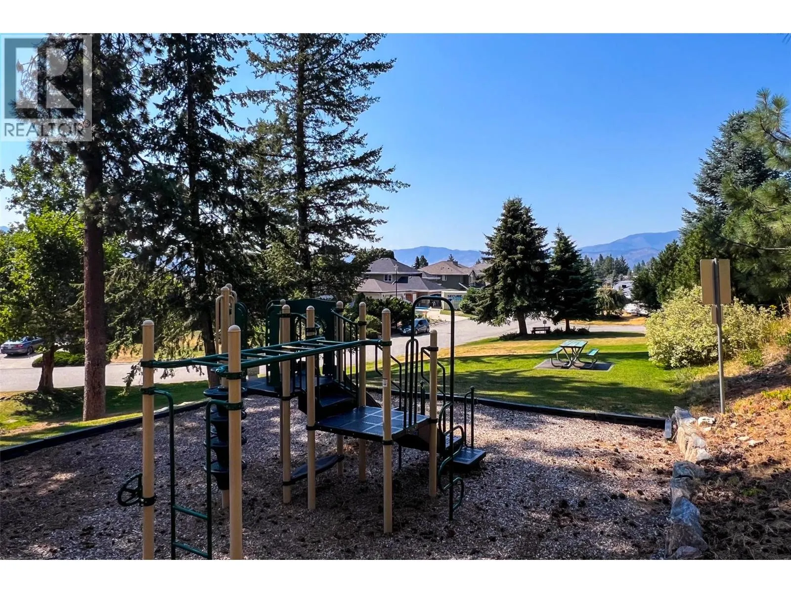 5157 Morrison Crescent