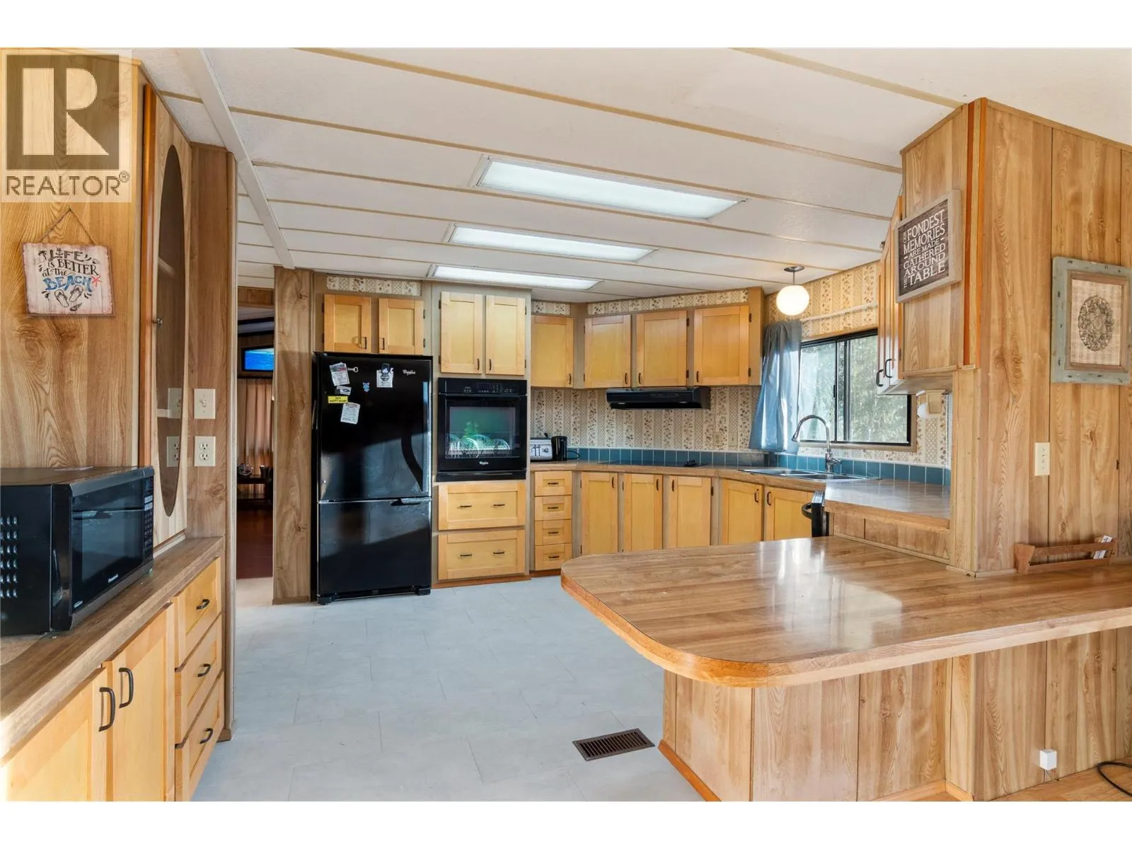 8698 Penwith Way