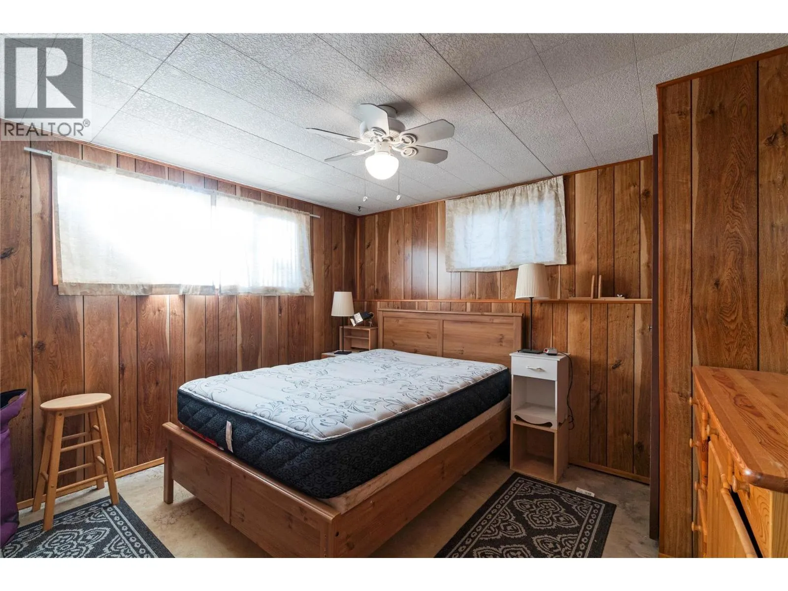 8698 Penwith Way