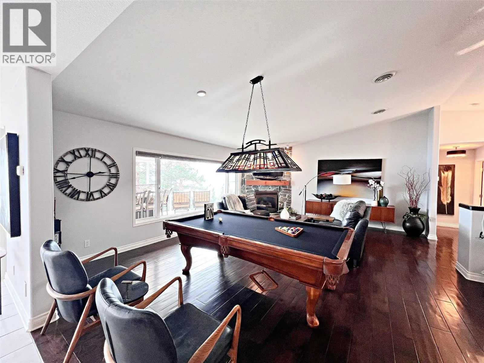 4480 Ponderosa Drive