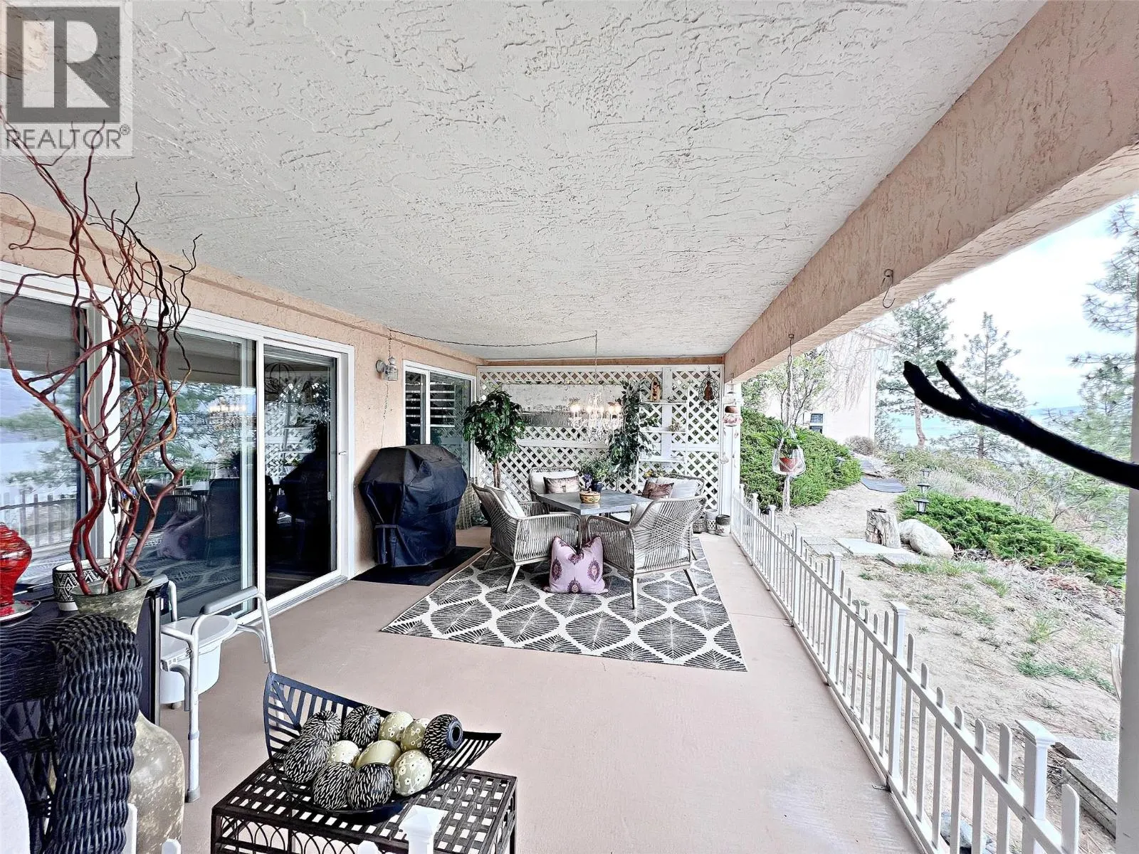 4480 Ponderosa Drive