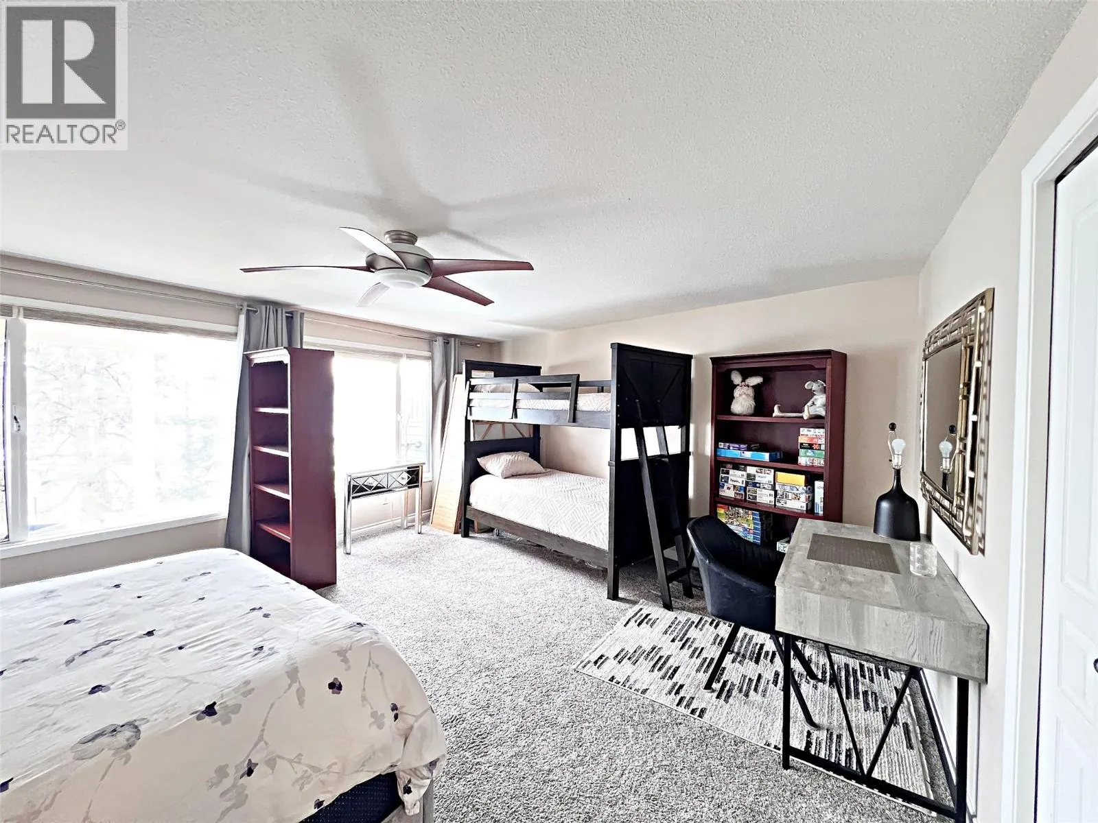 4480 Ponderosa Drive