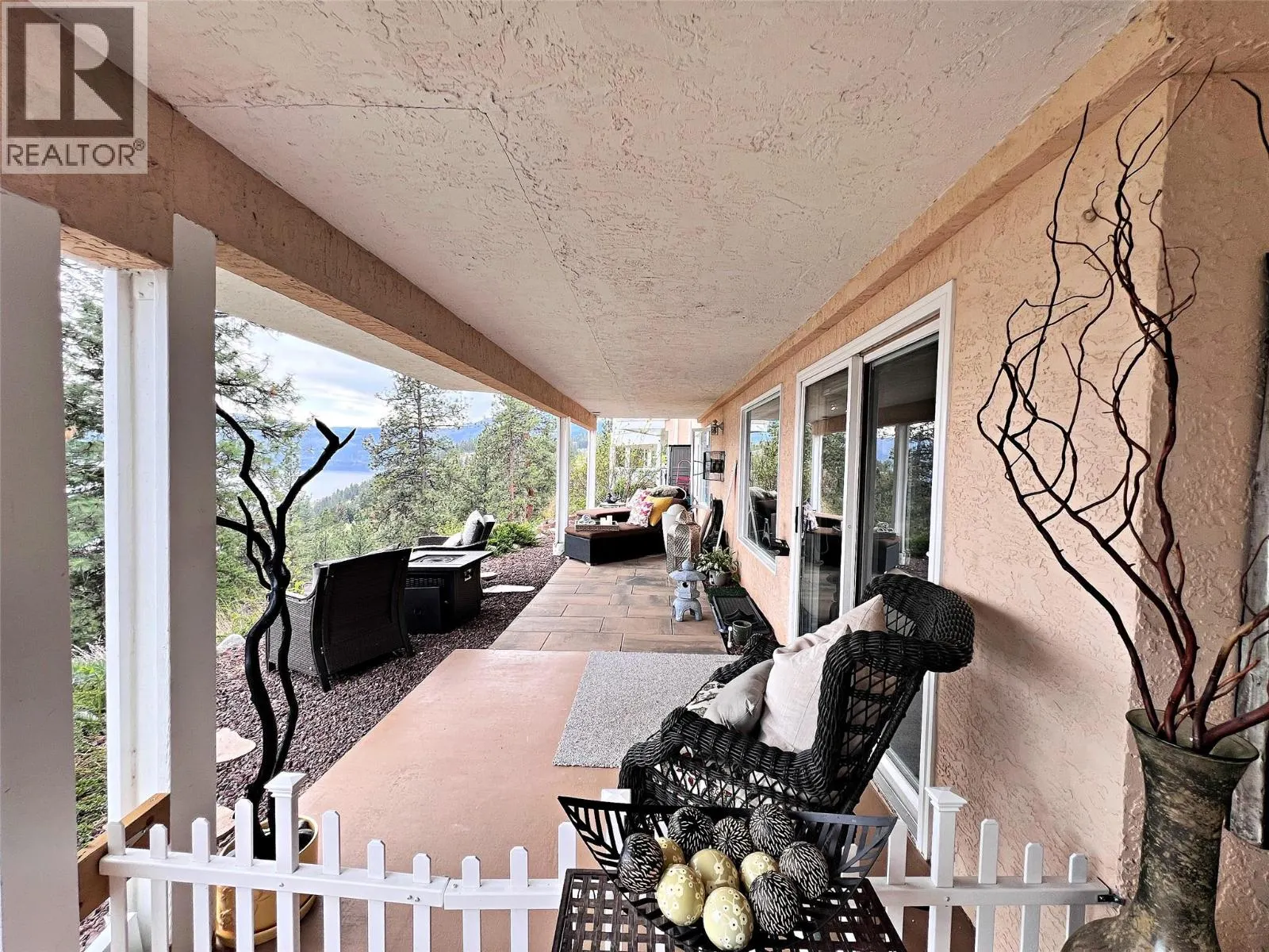 4480 Ponderosa Drive