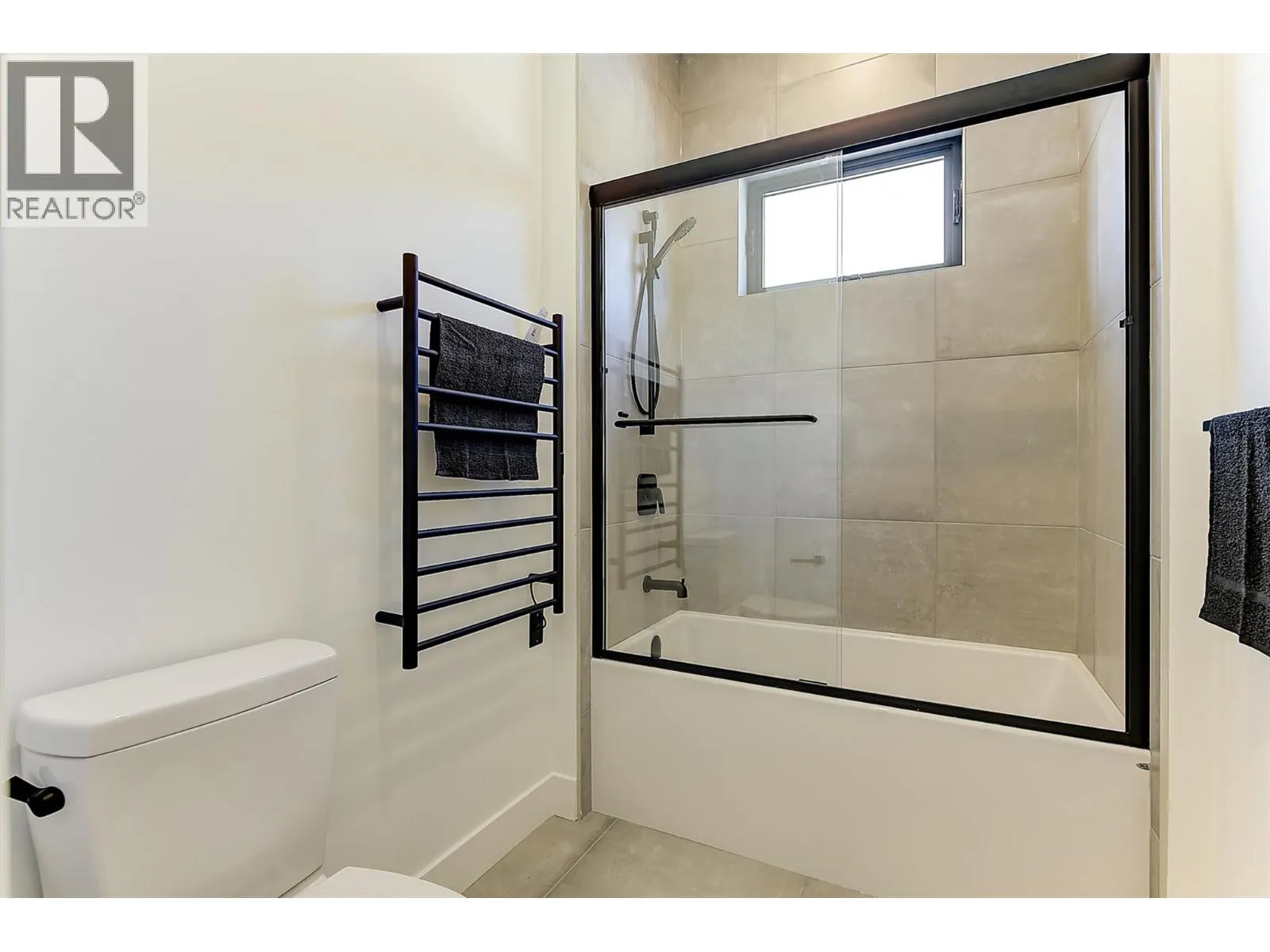 3342 Vineyard View Drive