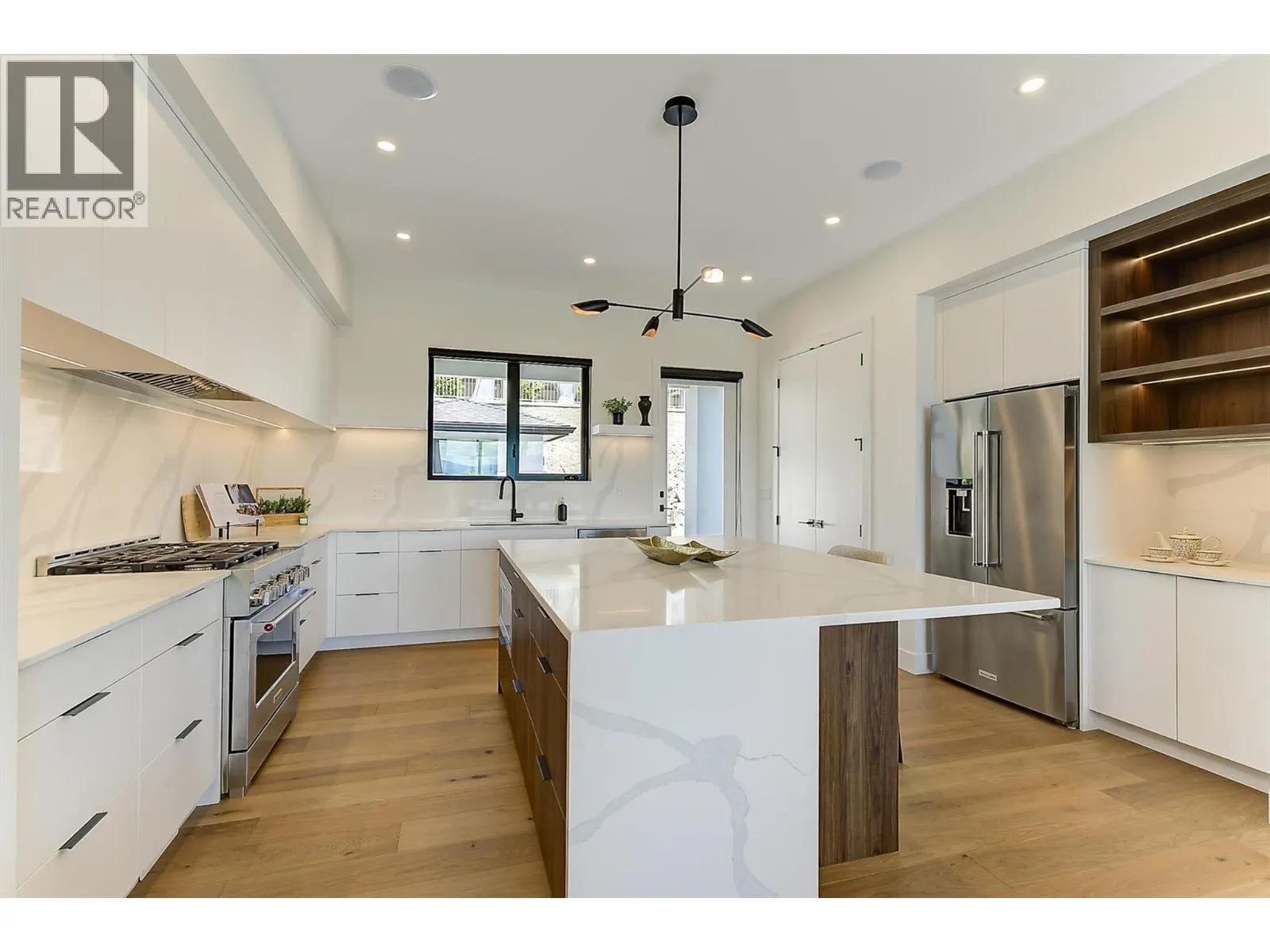 3342 Vineyard View Drive