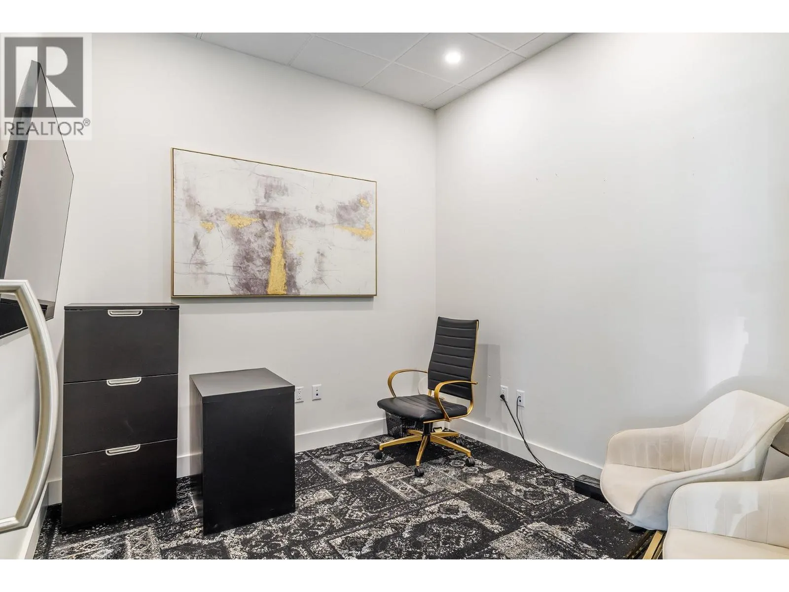 525 97 S Highway Unit# 200