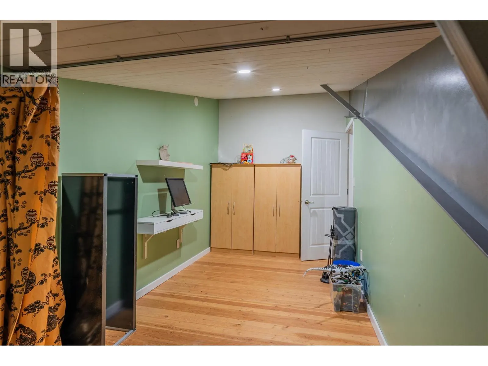 2811 POPOFF Road