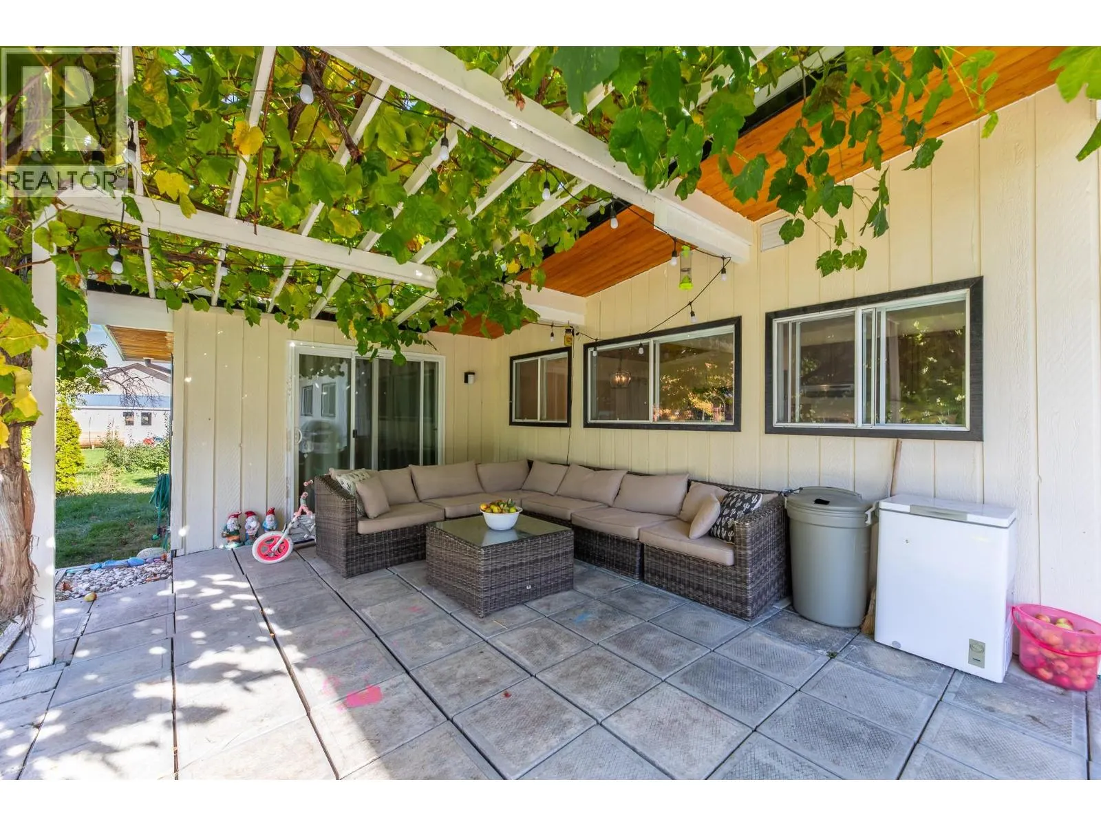 5206 Nixon Road