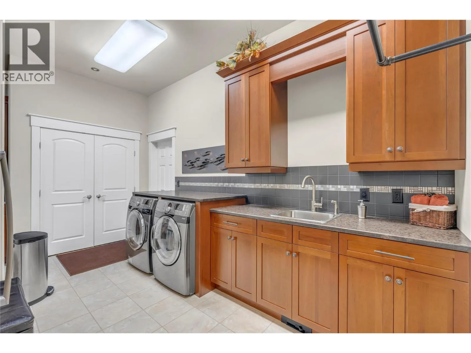 166 Vintage Boulevard