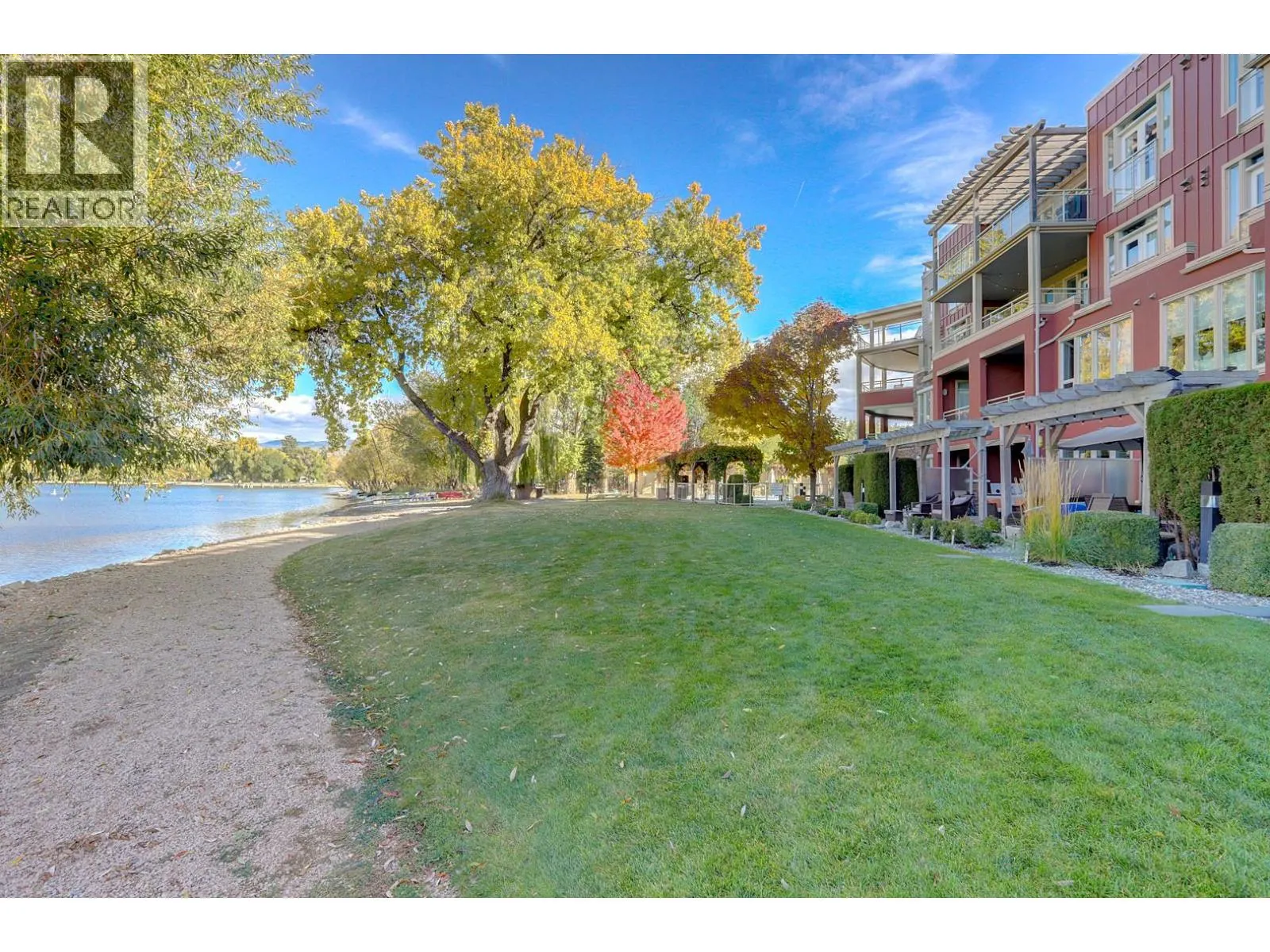 7343 Okanagan Landing Road Unit# 1114