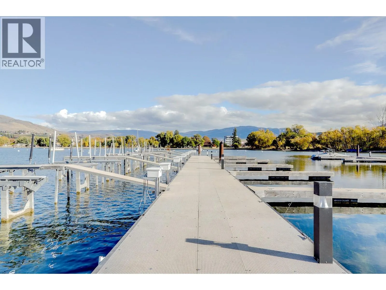 7343 Okanagan Landing Road Unit# 1114
