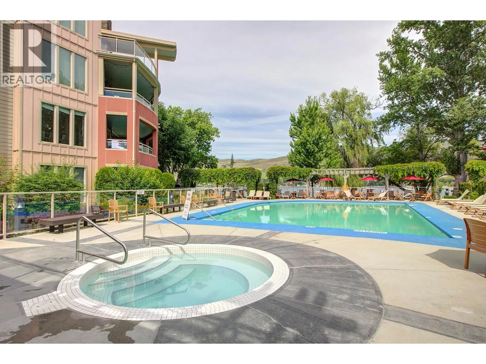 7343 Okanagan Landing Road Unit# 1114