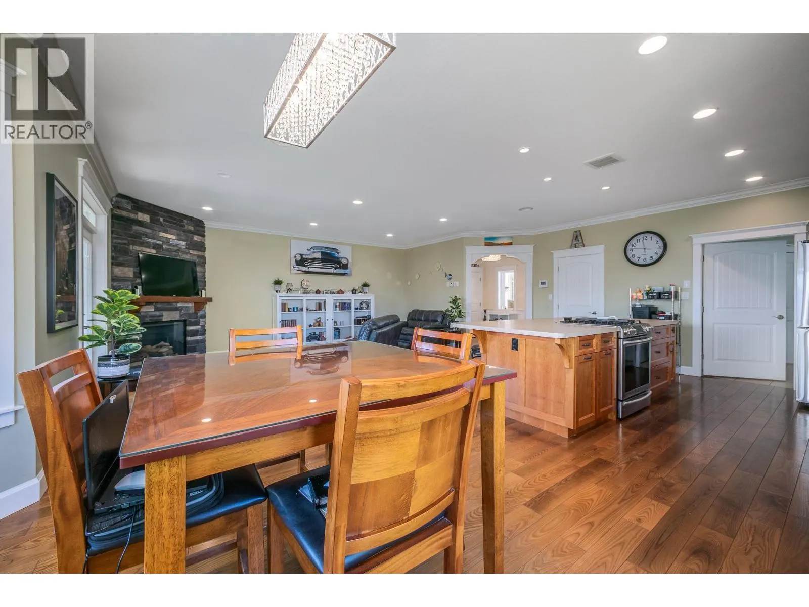 1446 Huckleberry Drive