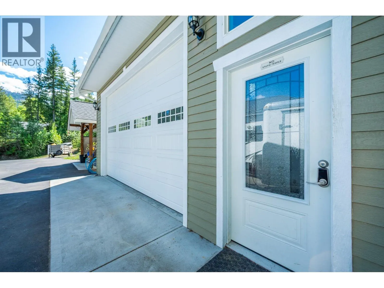 1446 Huckleberry Drive