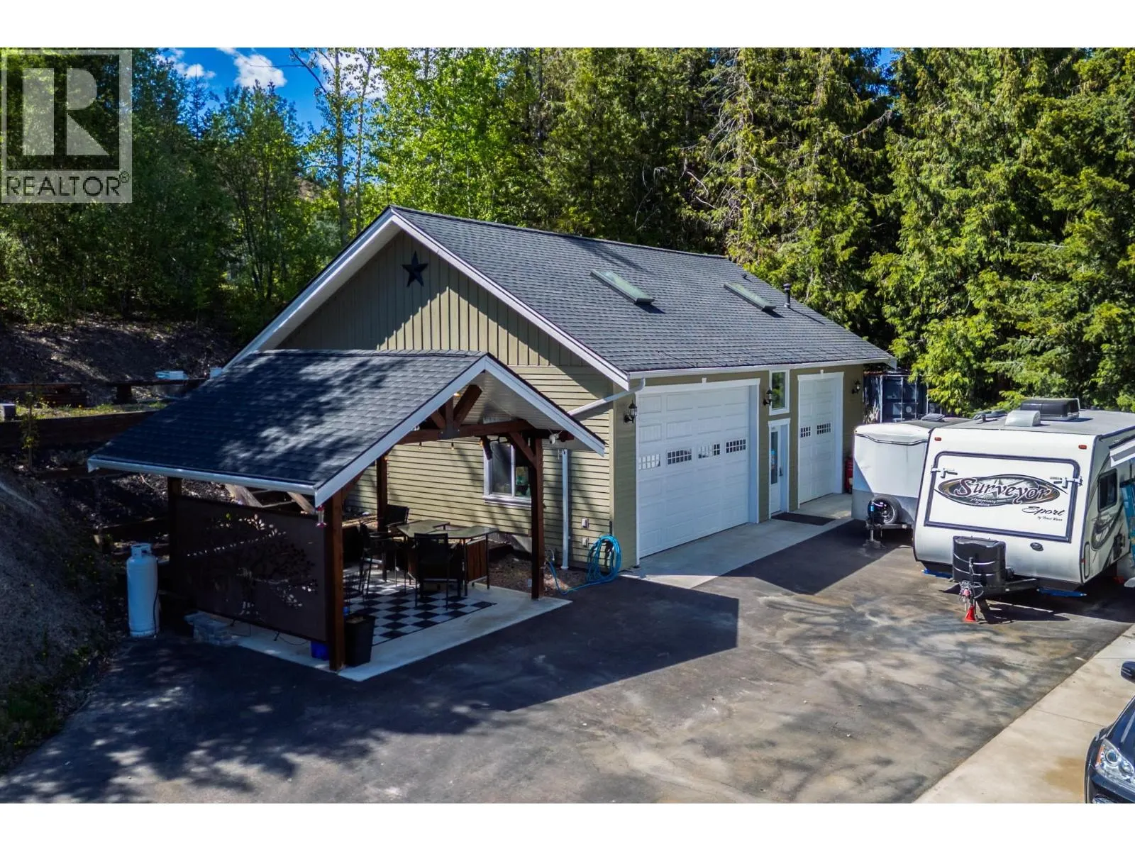 1446 Huckleberry Drive