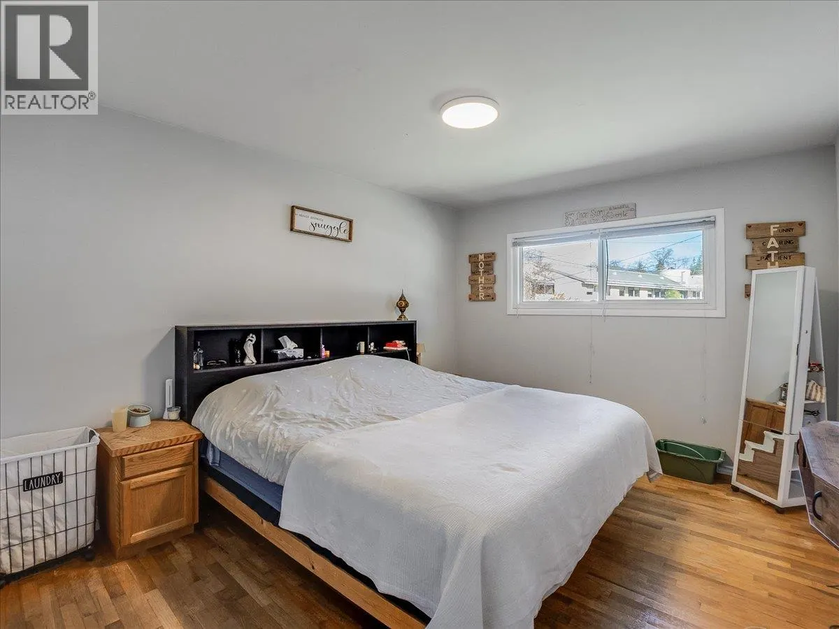 814 10th Street