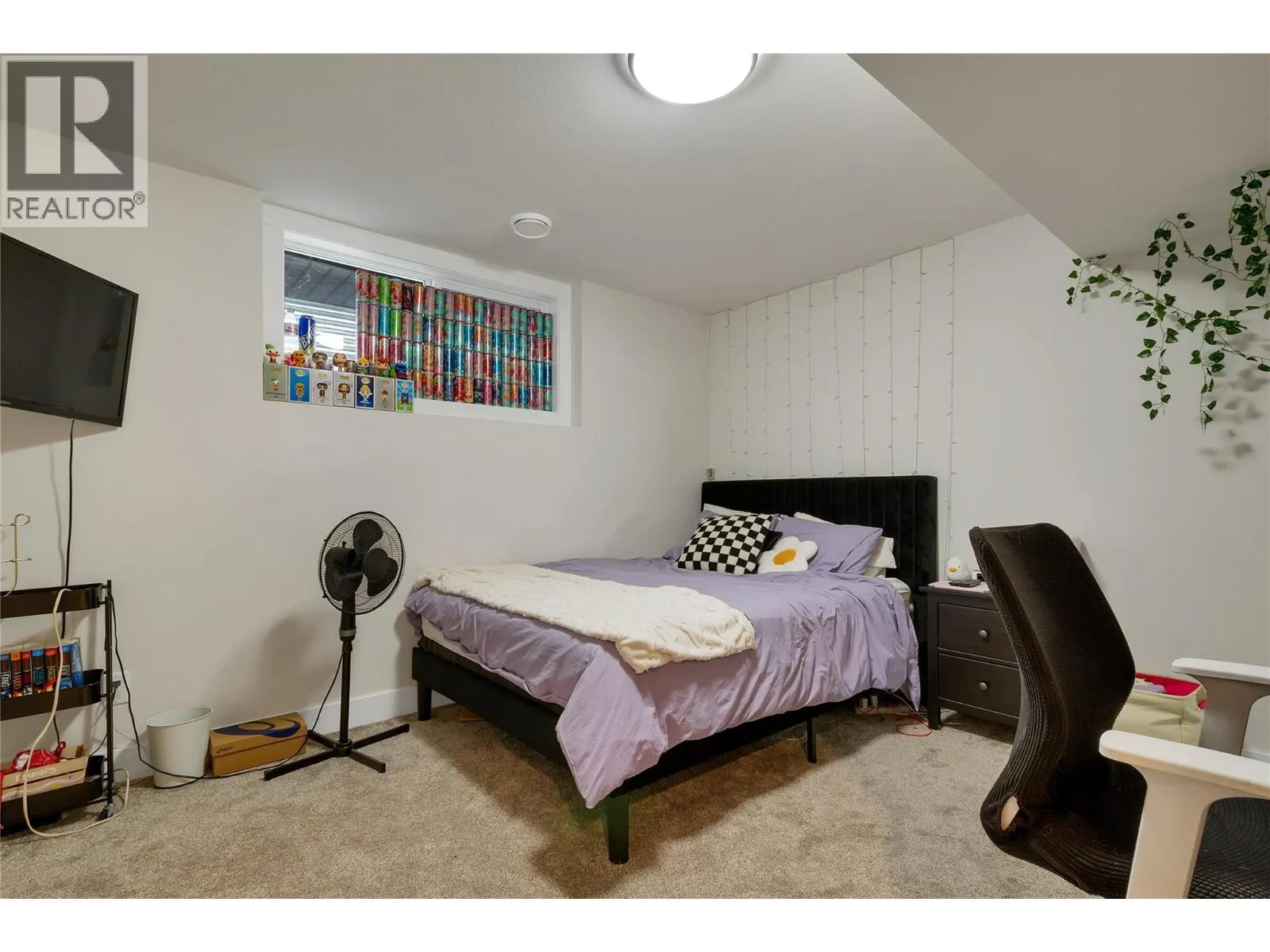 1999 15 Avenue Unit# 9