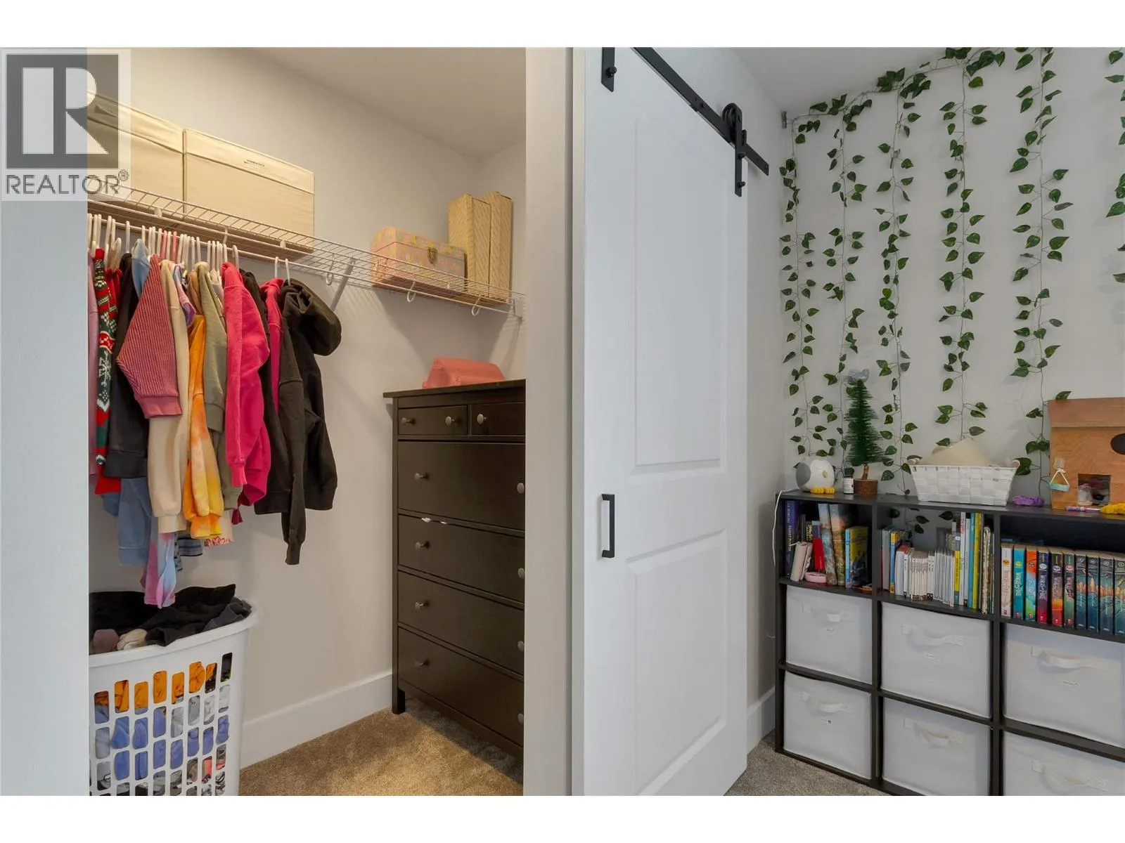 1999 15 Avenue Unit# 9