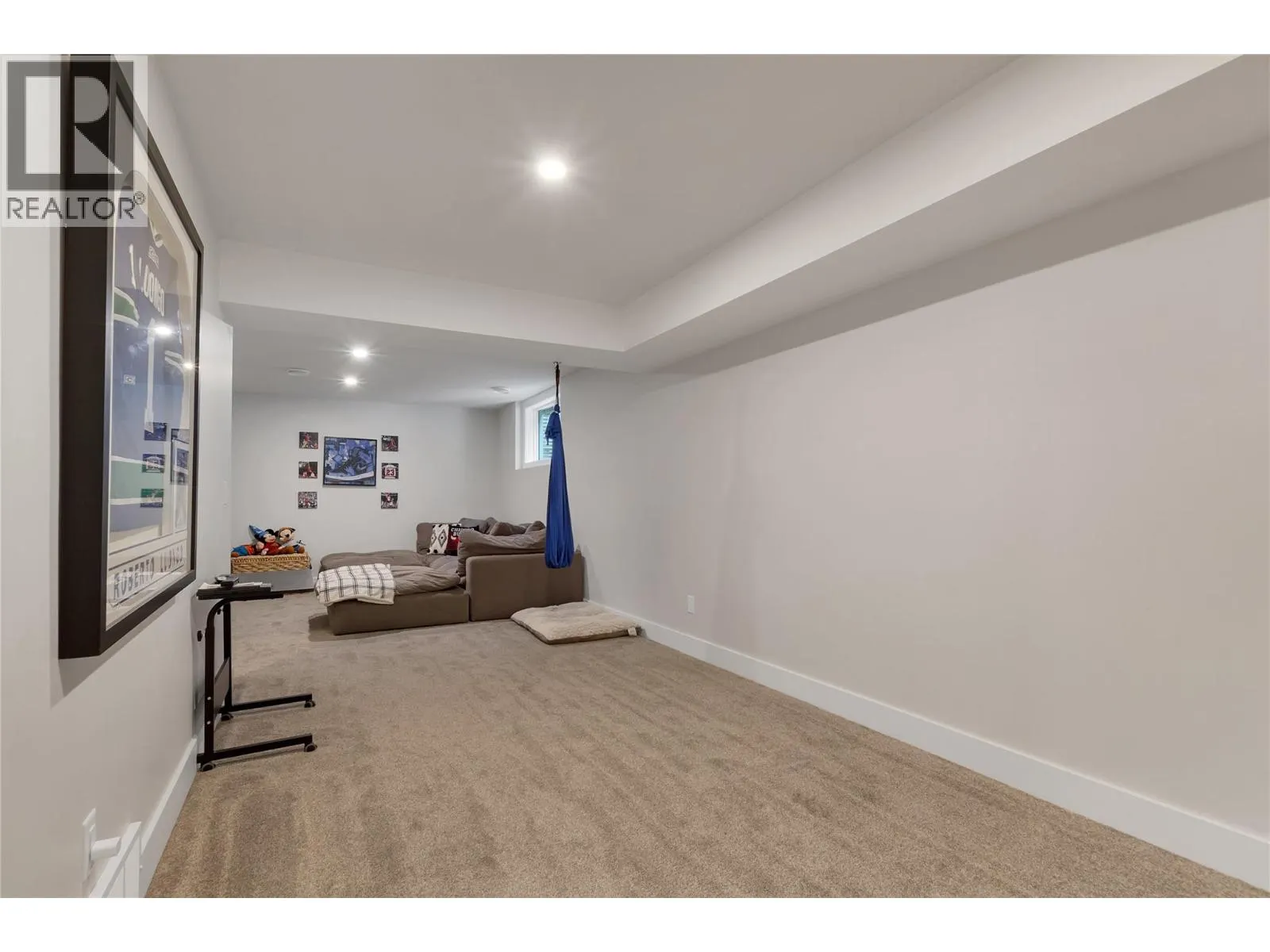 1999 15 Avenue Unit# 9