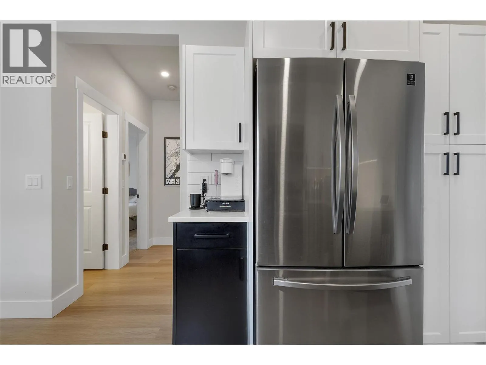 1999 15 Avenue Unit# 9