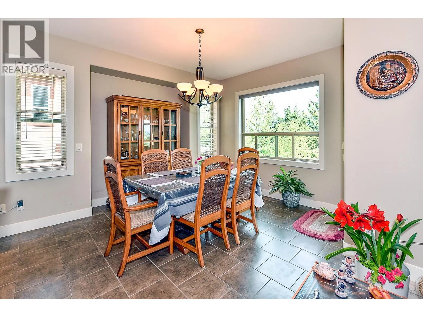 2450 Selkirk Drive Unit# 8