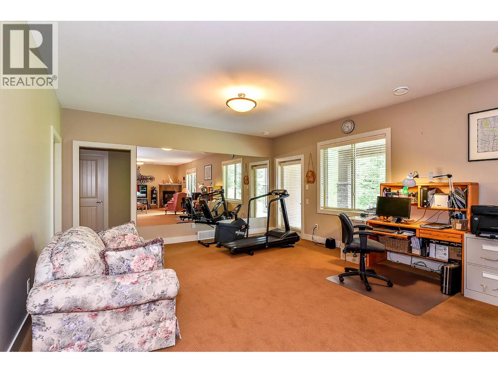 2450 Selkirk Drive Unit# 8