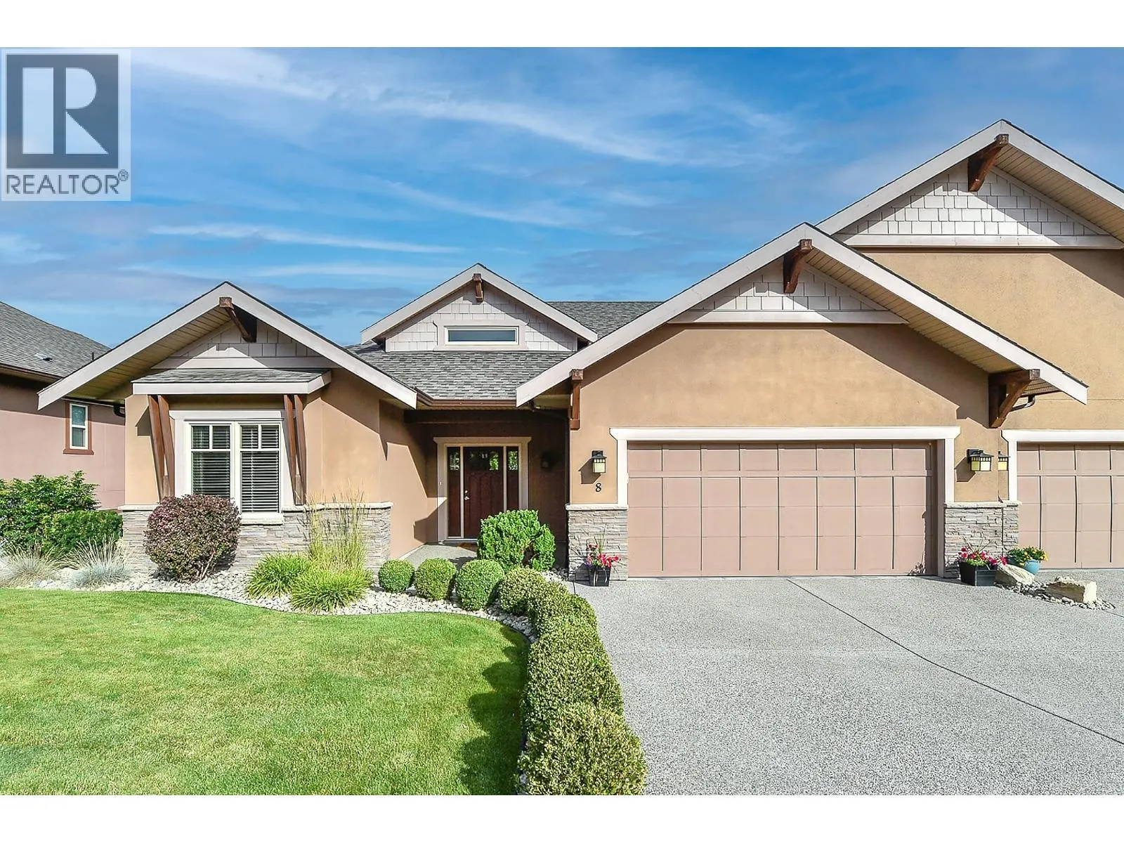 2450 Selkirk Drive Unit# 8