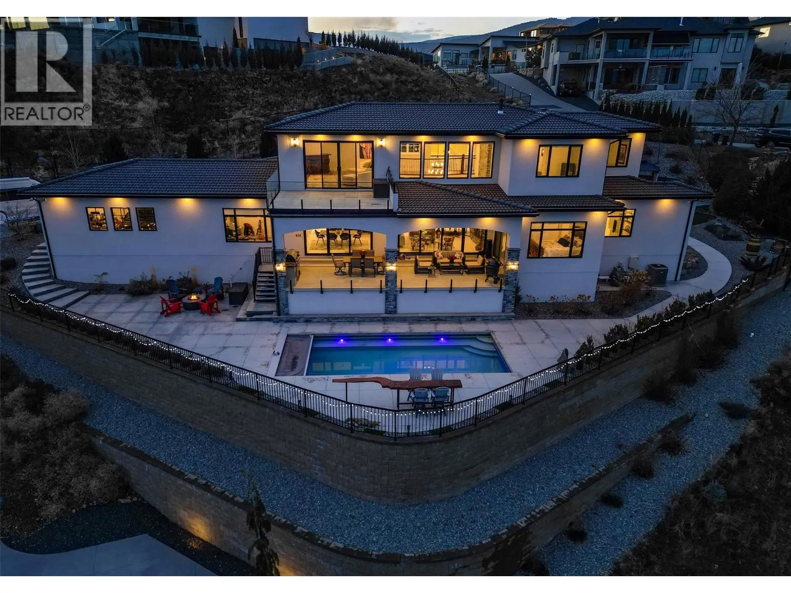 3279 Vineyard View Drive