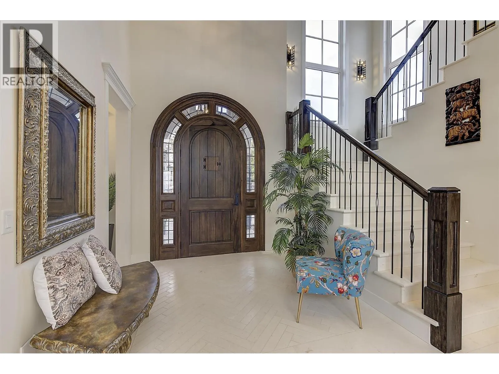 3279 Vineyard View Drive