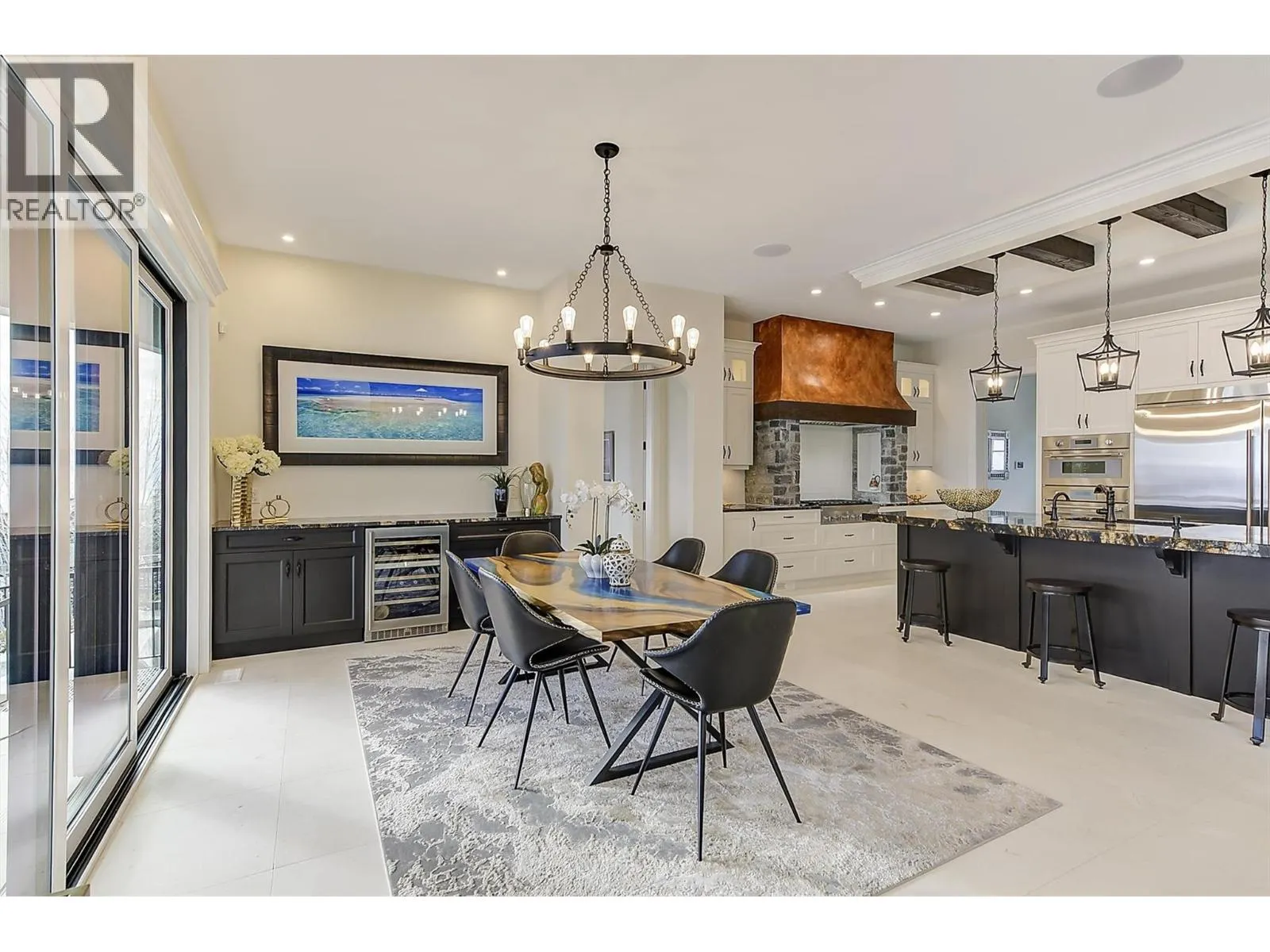 3279 Vineyard View Drive