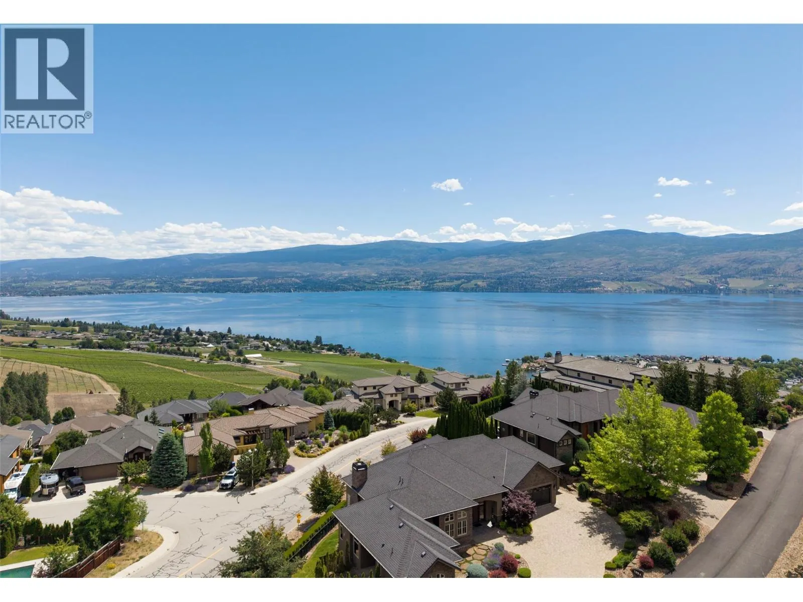3279 Vineyard View Drive