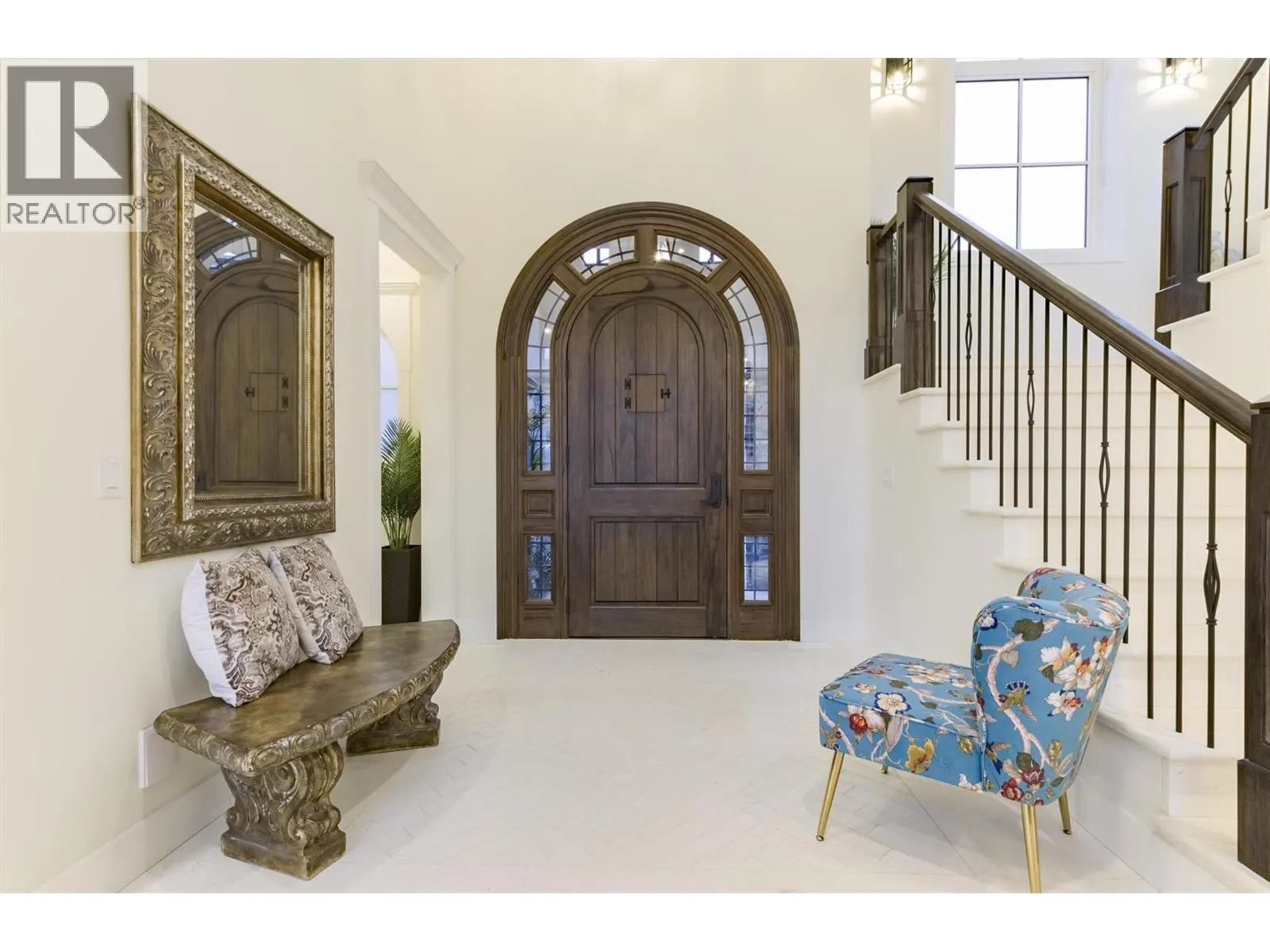 3279 Vineyard View Drive