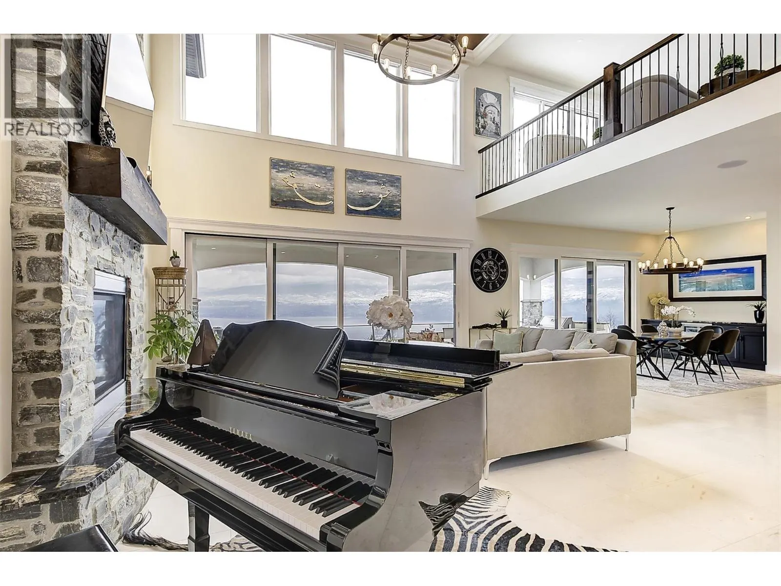 3279 Vineyard View Drive