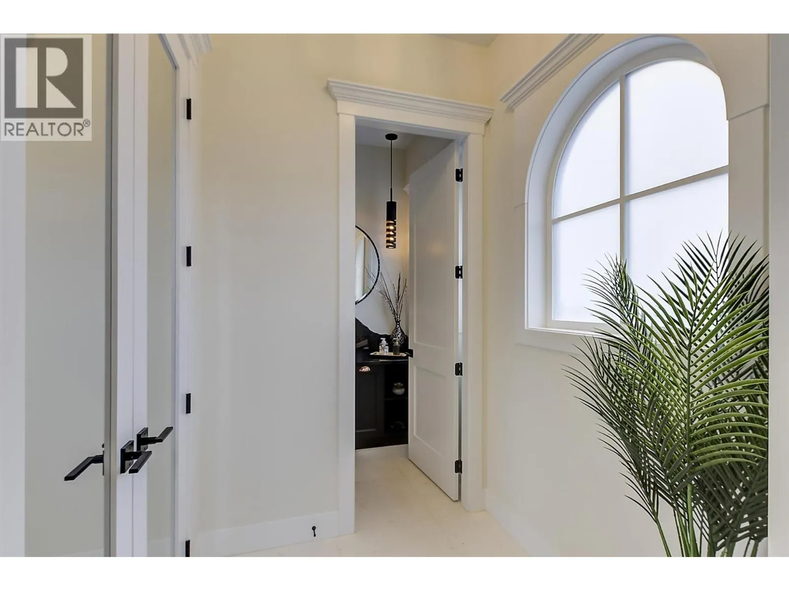 3279 Vineyard View Drive