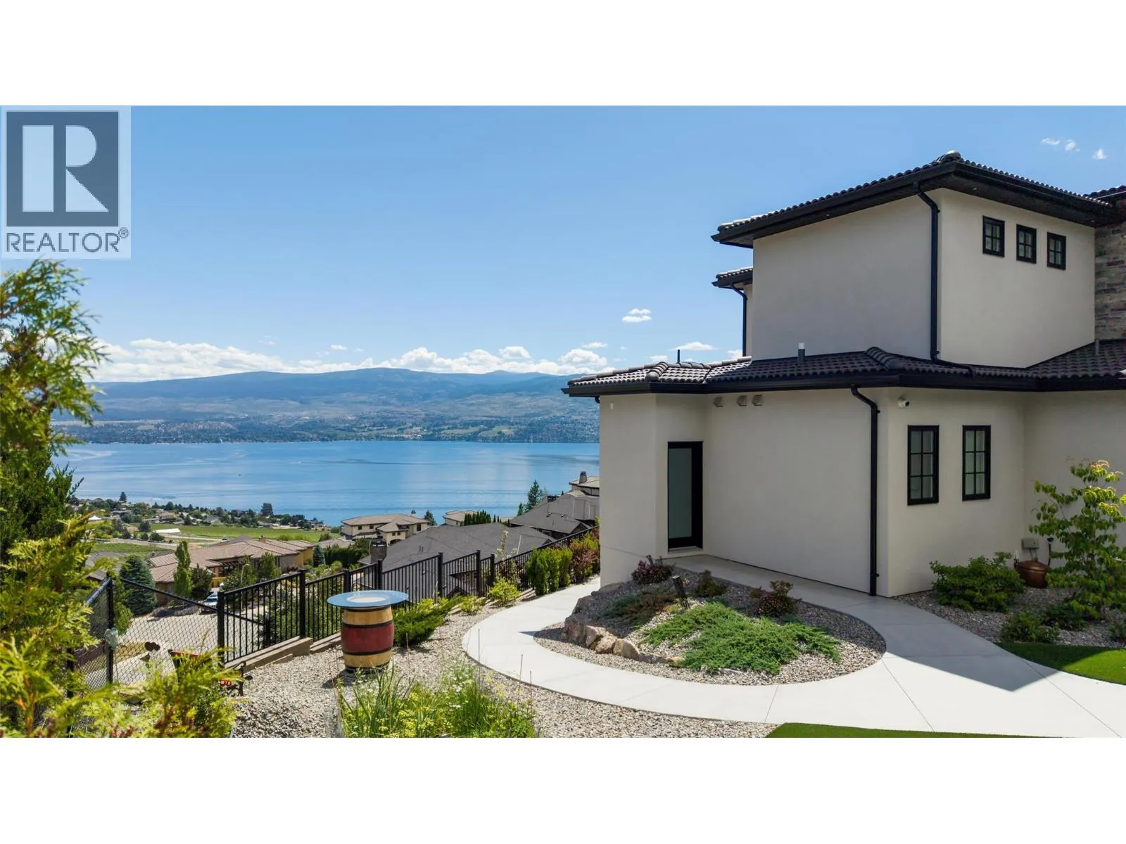 3279 Vineyard View Drive